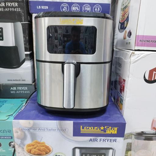 لکسوس استار