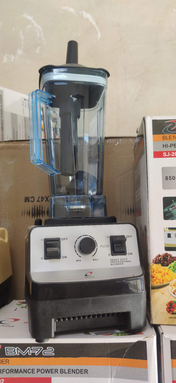 مخلوط کن بی ام ۷۲