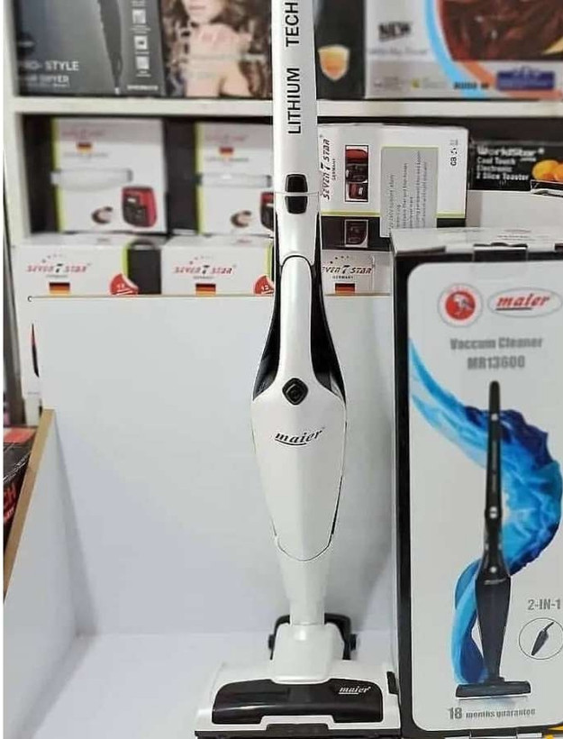 جارو شارژی مایر مدل MR-13600