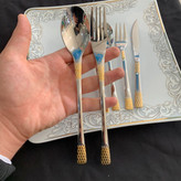 قاشق چنگال 24 نفره 120 پارچه یونیک دهنه اروپایی مدل آناناسی طلایی