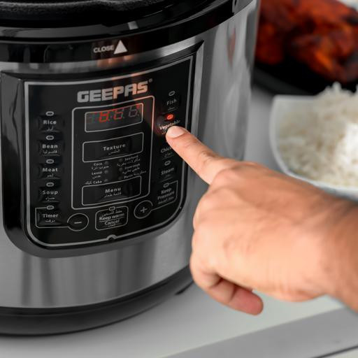 زودپز برقی ۱۶۰۰ وات جیپاس مدل 35030