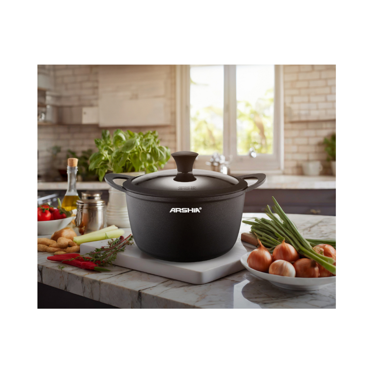 قابلمه چدن عرشیا با درب، مشکی، سایز ۲۸ سانتی‌متر CO498-3115