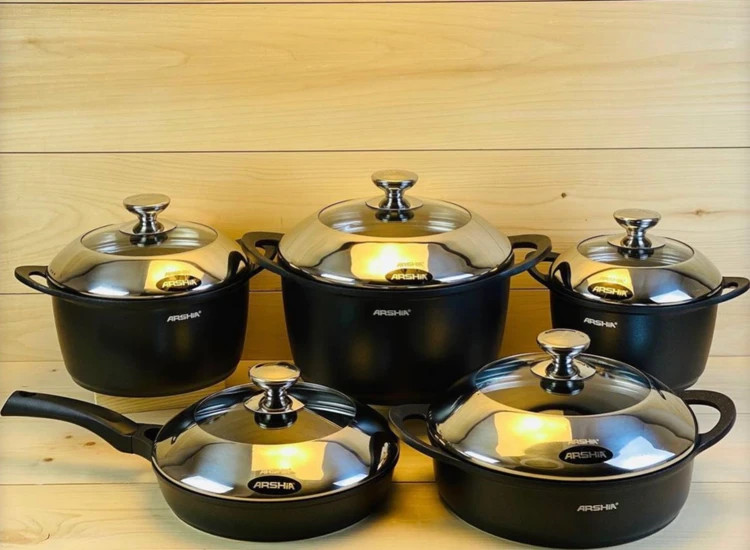 سرویس قابلمه ۱۰ پارچه ارشیا مدل دایکاست نقرهای مدل CO498-3014